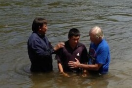 gary-and-timoteo-baptizing